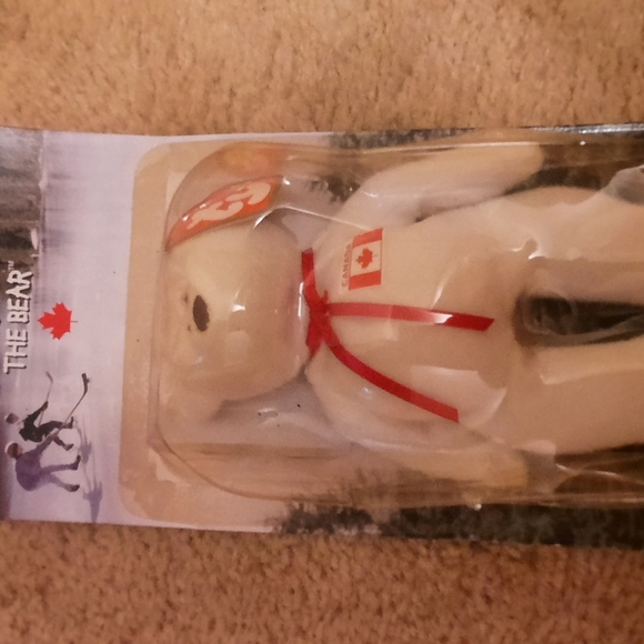MAPLE THE Bear ty beanie baby - Picture 1 of 3